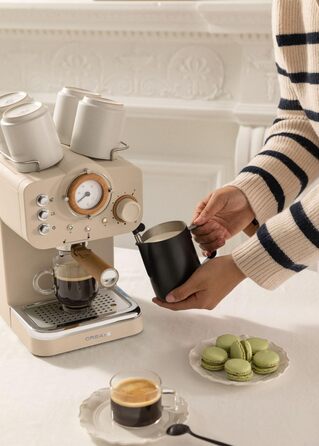 CREATE / THERA MATT RETRO/Espressomaschine Cremeweiß Matt und Holz/Semi-automatic, with a 15 bar pressure pump and 1100W, 1.25L water tank, for ground coffee, 55 mm. ESE- Pads (Sand Matt - Wood)