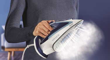 Парова праска Tefal FV5736E0, 2500 Вт, керамічна підошва, синя, 270 мл