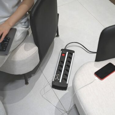Многофункціональна мережева панель Ucomen з USB та захистом від перенапруги (3680W, 16A) для комп'ютерних столів, 10 розеток, 20W USB-A та USB-C зарядка, кабель 1.5м