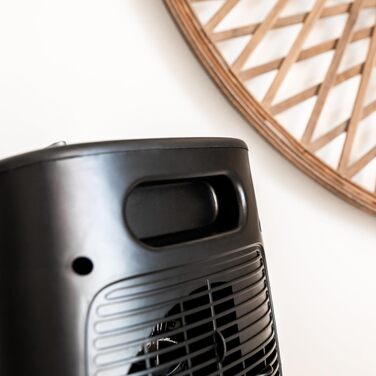 Теплова гармата Cecotec ReadyWarm 2070 Max Force, 2000 Вт, 3 режими роботи (охолодження/тепло/жар), 2 рівні потужності, автоматичне вимкнення, чорно-білий