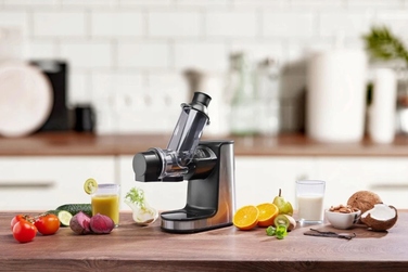 Вертикальна повільна соковижималка Gorenje JC200BE, 200 Вт