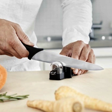 Набір ножів у підставці Fiskars Functional Form, 5 предметів, 1057