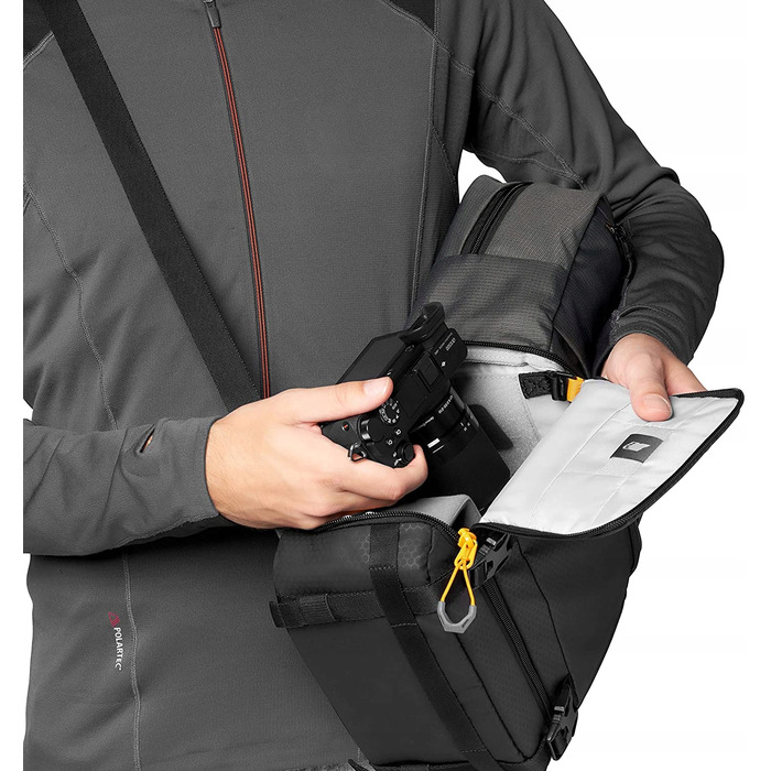 Фотосумка-слінг LOWEPRO Slingshot SL 250 AW III, чорна