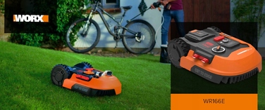 Робот-газонокосарка Worx LANDROID M600 Plus WR166E для площі до 600 м² + Гараж WA0810