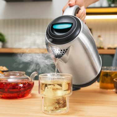 Електричний чайник Cecotec Thermosense 210 Steel, 1.7 л, 2200 Вт, корпус із нержавіючої сталі, база 360°, захист від перегріву