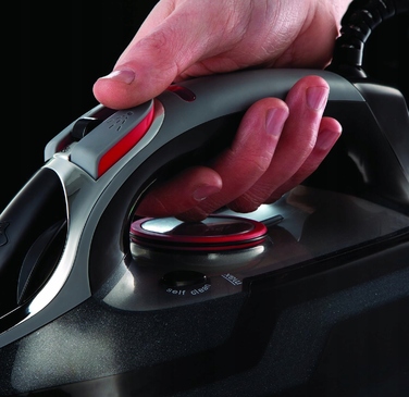 Праска Russell Hobbs Power Steam: 3100 Вт, потужний паровий удар!