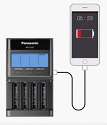 Зарядний пристрій Panasonic Eneloop Pro для акумуляторів 44200, AA/AAA з LCD-дисплеєм та функцією Refresh