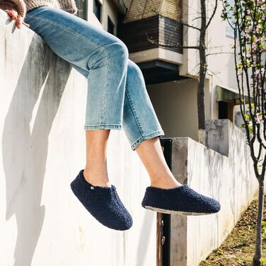 В'язані домашні тапочки VeraCosy з піною пам'яті та флісовою підкладкою (42/43 EU, темно-синій)