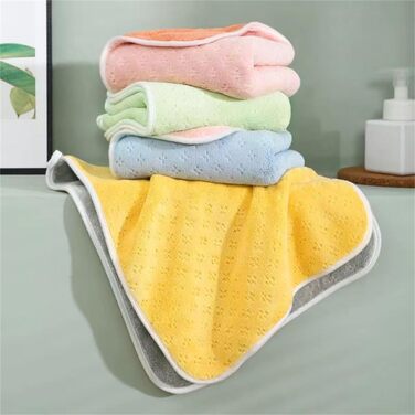 М'які рушники з мікрофібри SOFTBATFY, 4 шт., 35.6 x 76.2 см, швидковисихаючі – для ванної кімнати, душу, спа (кольоровий принт)