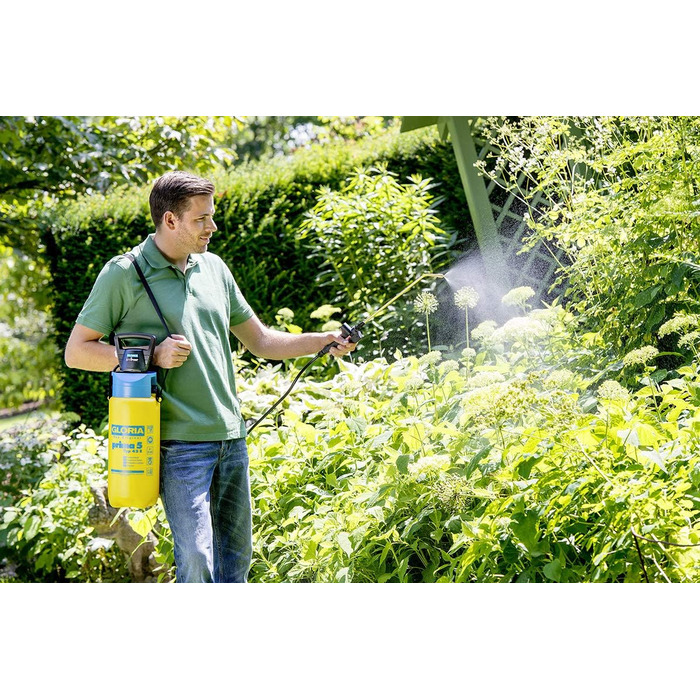 GLORIA Pressure Sprayer AutoPump Set | Garden Sprayer | 5 L Capacity | Sprayer with Battery/Rechargeable Battery Operation | No Tiring Pumping | Automatic Pressure Build-up | Consistent Spray Pattern