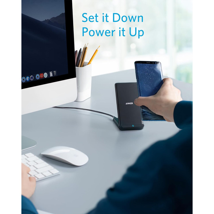 Бездротова зарядка Anker 313 Qi, сумісна з iPhone 16/15/15 Pro/15 Pro Max, SE (2020), 13/13 Pro/13 Pro Max, XR, Galaxy S22, 10W, чорний (без адаптера живлення)
