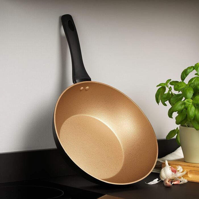 Сковорода-гриль Russell Hobbs 28 см з посиленою антипригарною поверхнею, PFOA-вільна, універсальна для індукції