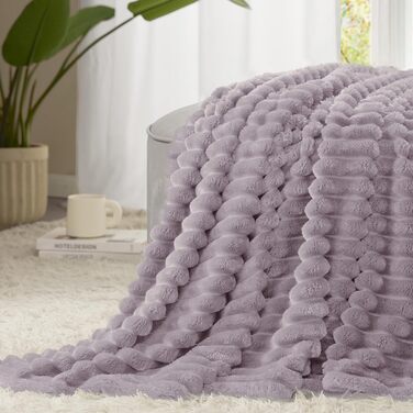 М'яка ковдра WAVVE: тепла флісова ковдра для дивана та декору інтер'єру, 150x200 см, фіолетовий