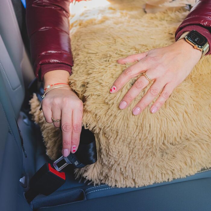 Автокрісло для собак та котів Bella Teddy, чорне, з штучної шкіри, 55x55 см, універсальне, миється