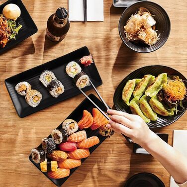 Набір посуду для суші 12 шт. Чорний набір суші з 4 тарілками, 4 парами паличок та 4 підставками для паличок. Підходить для ресторанів, сімей та готелів