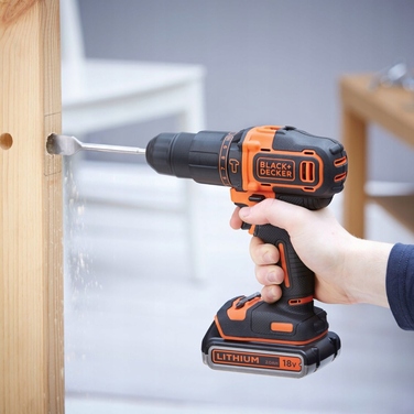 Акумуляторний шурупокрут Black+Decker 18 В BDCHD18K1B2