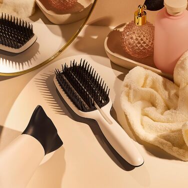 Торгова щітка для волосся Tangle Teezer Blow-Styling, напівкругла, 1 шт.