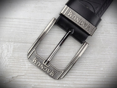 Чоловічий шкіряний ремінь Arius Magnum, чорний, 3,9 см, класична пряжка