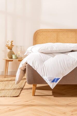 Böhmerwald Comfort 4-Chamber Box Spring Bed, 90% Down / 10% Feathers, Warmth Rating: superwarm, Size: 155 x 220 cm. Extra Warmth Rating 155 x 220 cm