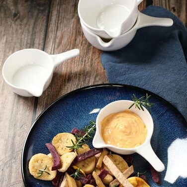 Cabilock 2Pcs Ceramic Sauce Boat Sauce Jug Sauce Bowl Dipping Bowl Porcelain Appetizer Dessert Plate for Salad Soy Tomato Sauce