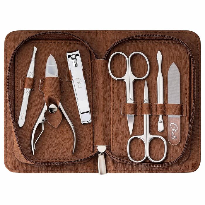 Набір для манікюру та педикюру Chali® 7 предметів з етаньє, нержавіюча сталь, манікюрний/педикюрний набір - ножиці для нігтів, кусачки, пінцет, скляний напільник та інше (колір: коричневий)