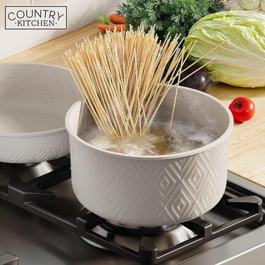 Набір посуду Country Kitchen 16 предметів з керамічним антипригарним покриттям, дерев'яні ручки, для дому та кемпінгу, придатний для духовки (кремовий ромб)