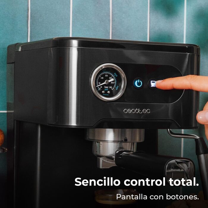 Кавоварка Cecotec Power Espresso 20 Pro Latte, 20 Бар, парова насадка, дисплей з кнопками, резервуар для води 1,5 л, резервуар для молока 550 мл, для еспресо та капучино