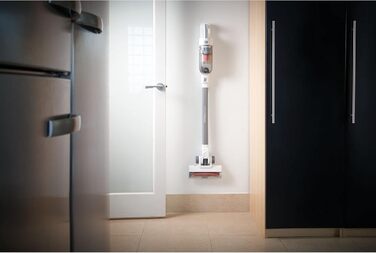 BLACK+DECKER BHFEA515J: Акумуляторний бездротовий пилосос 3-в-1 (18V) з турбощіткою, 2 режими, з насадкою для щілин та зарядним кабелем