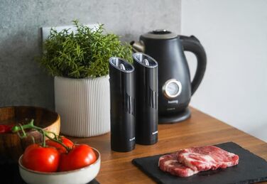 Набір для солі та перцю Gravity, 2 шт., LED-підсвічування, регулювання помелу, 85 мл, елегантний чорний колір