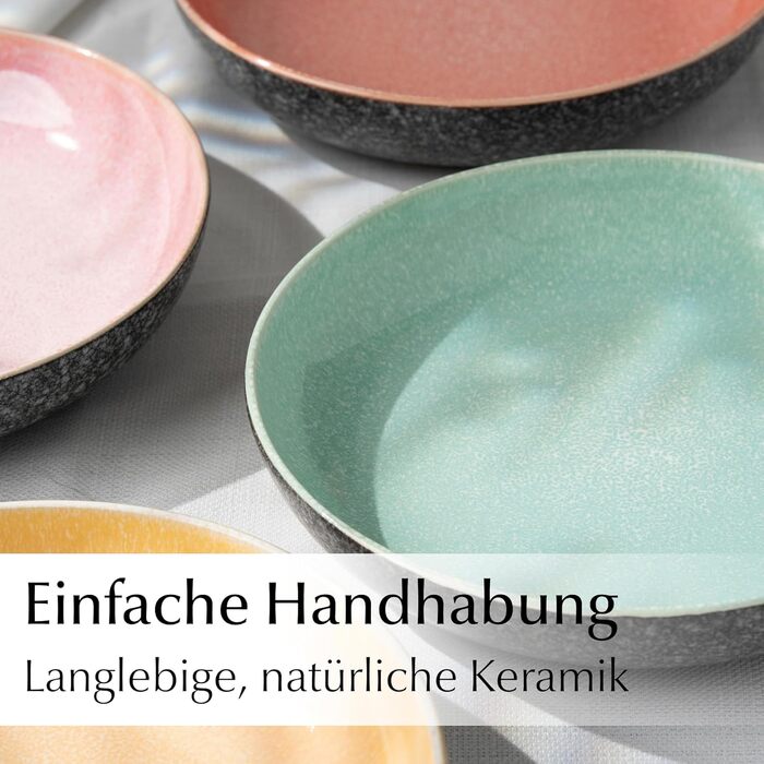 Набір посуду Miamio Las Palmitas (24 предмети) для 6 осіб: тарілки, чашки, супові тарілки, миски для каші/пасти. Можна мити в посудомийній машині, використовувати в мікрохвильовій печі та духовці.