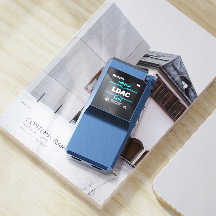 Портативний підсилювач для навушників FiiO BTR17