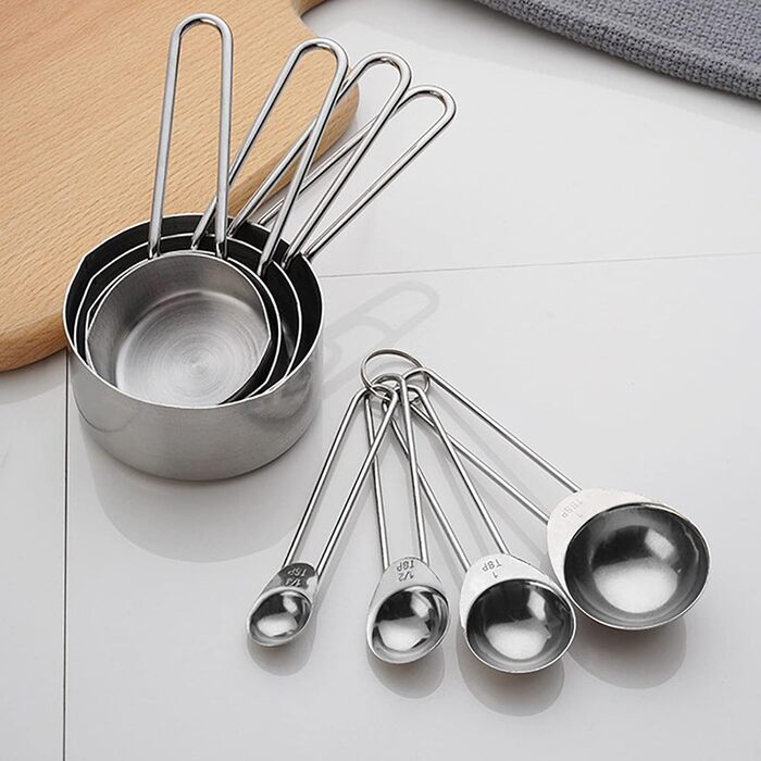 8-Piece Measuring Cup and Spoon Set, 4 Measuring Cups with Handles and 4 Coffee Measuring Spoons, Stainless Steel, Non-toxic, Rust-proof, Well-made, Professional Kitchen Measuring Set, Silver