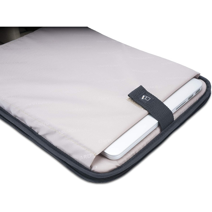 Рюкзак Vanguard Veo GO 42M KG для фотообладнання, чорний