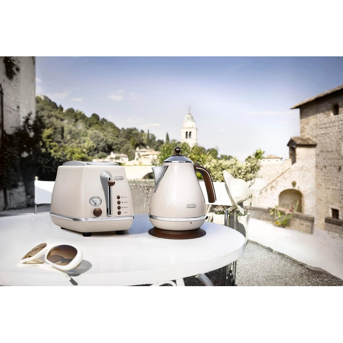 De'Longhi Kettle Icona Vintage KBOV2001.BG - 1.7 l with water level indicator and 360° base, stainless steel in an elegant retro look with chrome details, beige Single