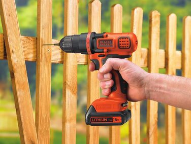 Акумуляторний дриль-шуруповерт Black+Decker BDCDC18K (18V, Li-Ion, LED, планетарне передаточне число, SoftGrip)
