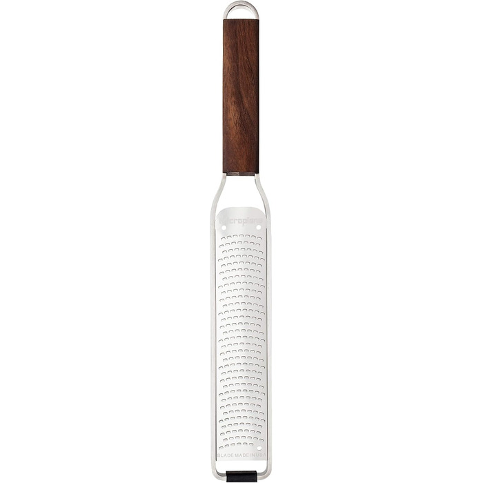 Microplane Zester Kitchen Grater Fine for Citrus Fruits, Hard Cheese, Ginger, Chocolate & Nutmeg from the Master Series with Walnut Wood Handle and Stainless Steel Blades - Made in USA