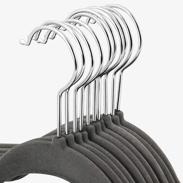 Yaheetech Velvet Clothes Hangers 100 Pack Suit Hangers Closet Hangers Non-Slip Surface Laundry Hangers with 360° Swivel Hook Grey
