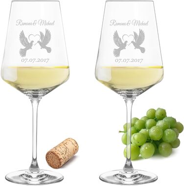 Leonardo Wine Glasses Set of 2 with Wooden Box and Engraving for Him & Her with Love Doves. Only love counts. Personalized with name & date. Leonardo Puccini 560ml