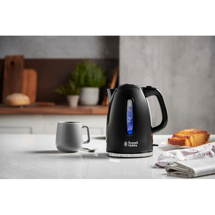 Електричний чайник Russell Hobbs 1.7л, 2400W, чорний, з LED-підсвічуванням, функція швидкого кип'ятіння, фільтр від накипу, індикатор рівня води