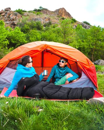 3-4 Season Sleeping Bag - Waterproof & Lightweight Sleeping Bag for Camping, Travel & Outdoor Activities - Ideal for Adults - 220 x 84 cm - 1.9KG - Black