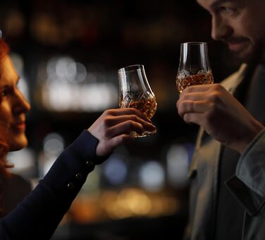 Склянка для віскі Glencairn з огранюванням у подарунковій коробці