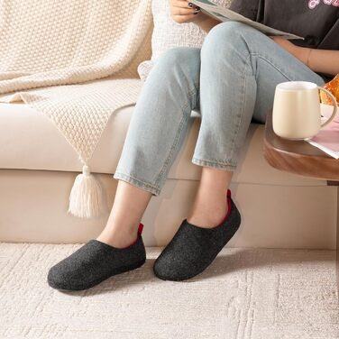 Жіночі домашні тапочки RockDove з повсті, модель Hüttenschuhe, двоколірні (чорний, 42 EU)