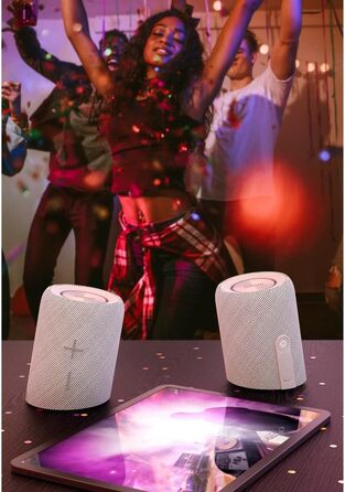 Hama Twin 3.0: Набір 2 Bluetooth-колонок, водонепроникні 30W, білі. TWS, IP67, до 10 год роботи