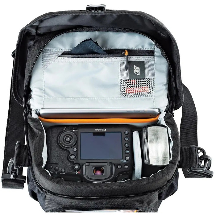 Фотосумка Lowepro Nova 170 AW II, чорна