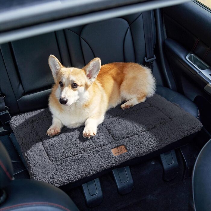 BEDSURE Washable Dog Mat - Large Dogs - 104x71 cm Washable Dog Bed for Large Dogs, Sherpa Plush Dog Bed Large with High-Density Foam Filling, (61 x 46 cm, Dark Grey)