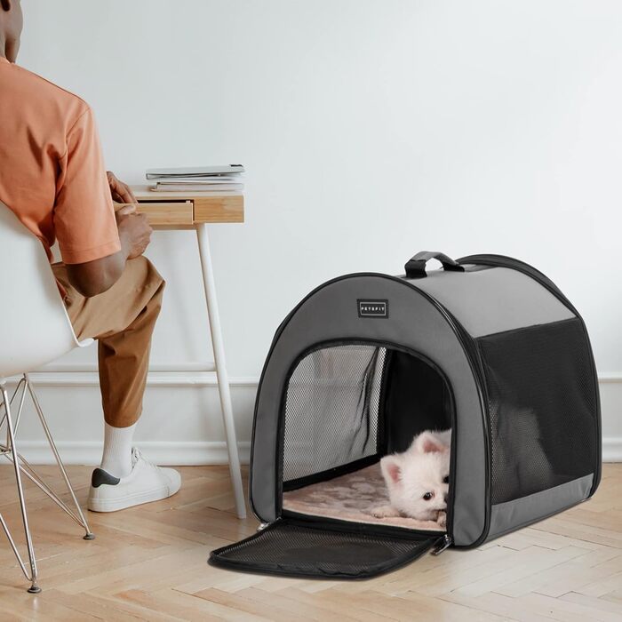Складана переноска для собак та котів Petsfit сірого кольору S, з м'яким килимком та анти-відкривальною блискавкою