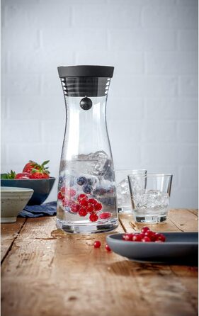 WMF Basic Glass Water Carafe 0.75 liter, Glass Carafe with Lid, Silicone Lid, CloseUp Closure
