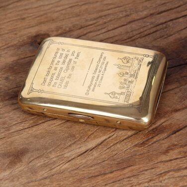 RWXCOW cigarette case for 16 cigarettes, 9.5x7 cm, gold