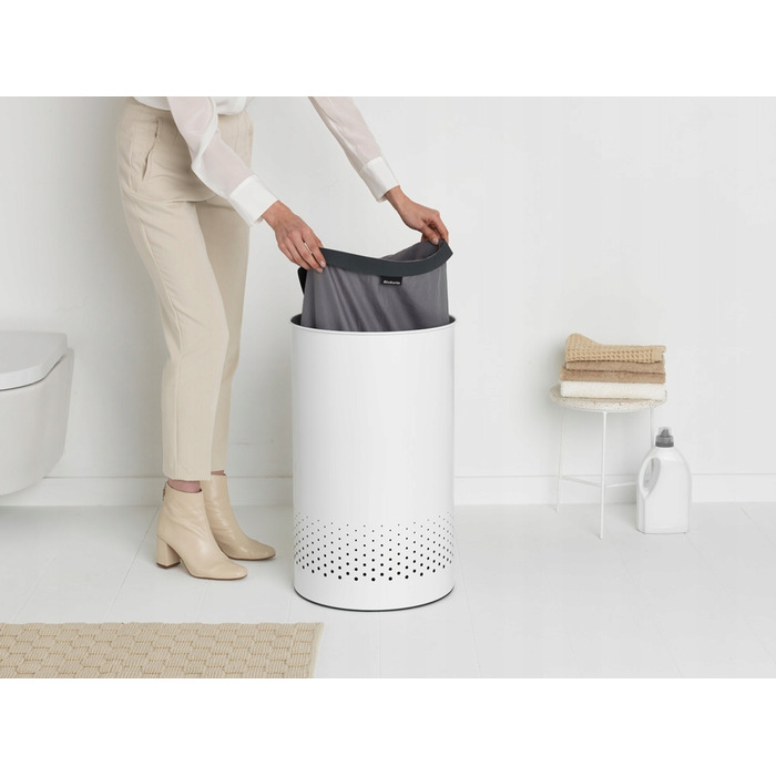 Кошик для білизни з кришкою Brabantia, 60 л, білий