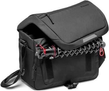 Сумка Manfrotto Advanced Shoulder Bag M III для дзеркальної та бездзеркальної камери з об'єктивом + дощовик